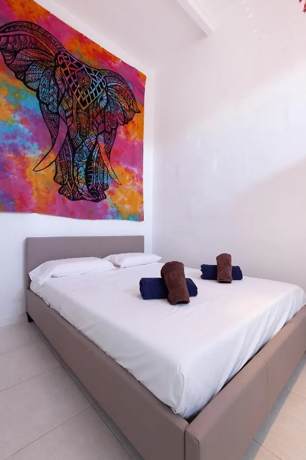 Bzb50- Seafront Townhouse - Pretty Bay Villa Birzebbuga Malta